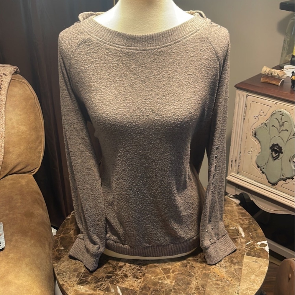 Women’s Architect grayish brown sweater